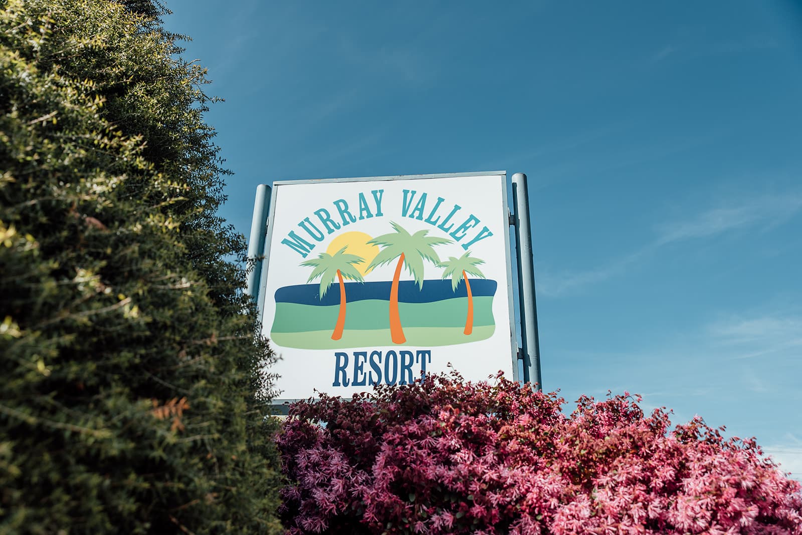 Murray Valley Resort sign at the entrance